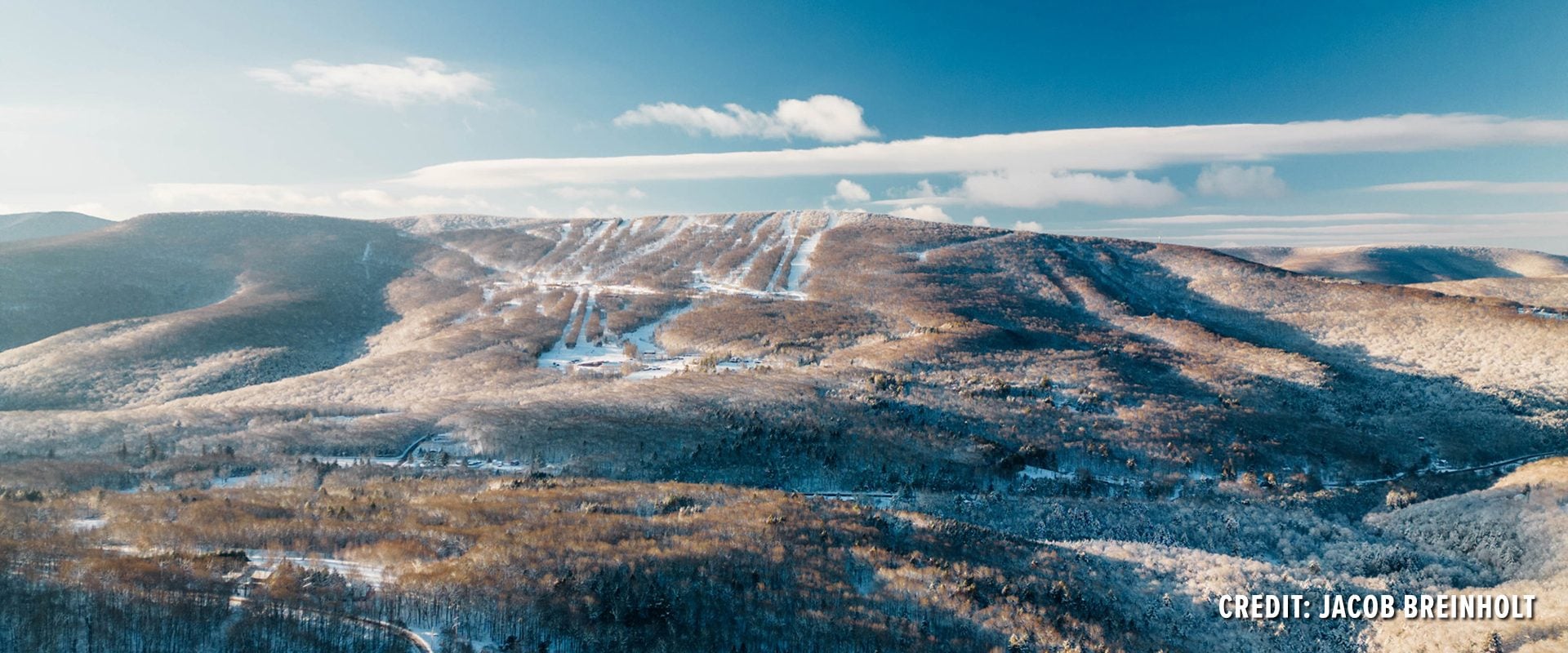 Belleyare Mountain Ariel Vie